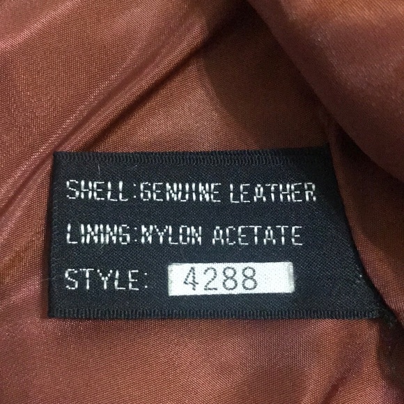 100% Leather Jacket - Picture 6 of 7